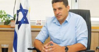 Israeli Diaspora Minister Says Lebanon Isn’t a State, Advocates Taking South